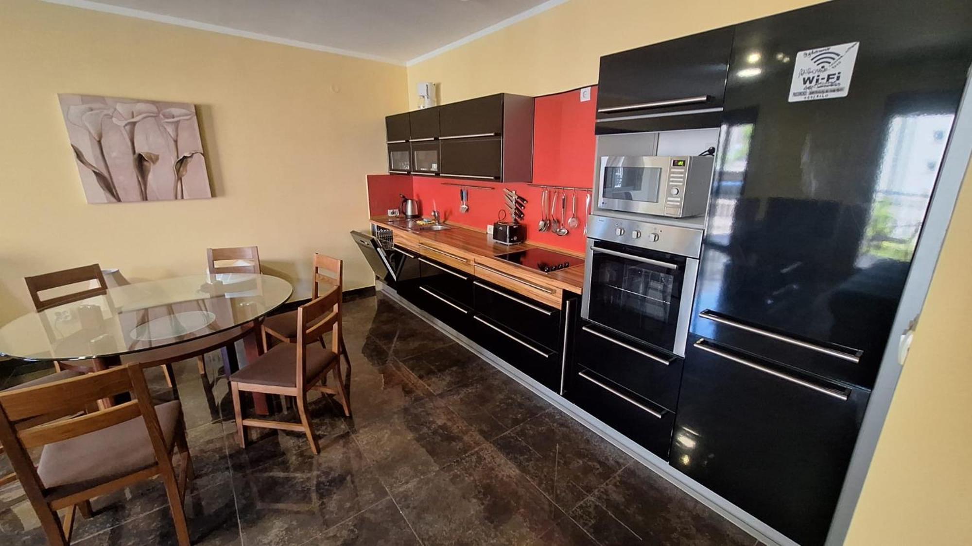 Apartments Coral Kotor Luaran gambar