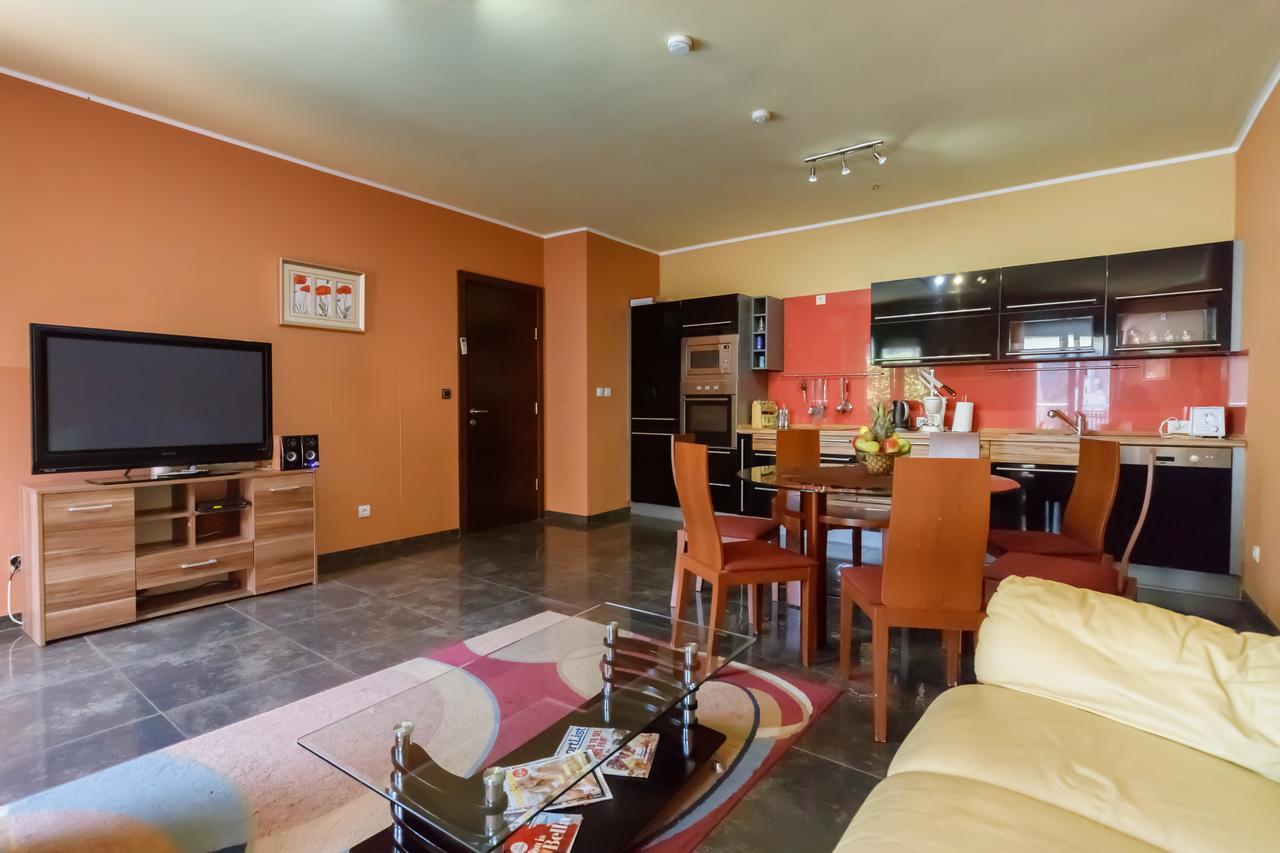 Apartments Coral Kotor Luaran gambar