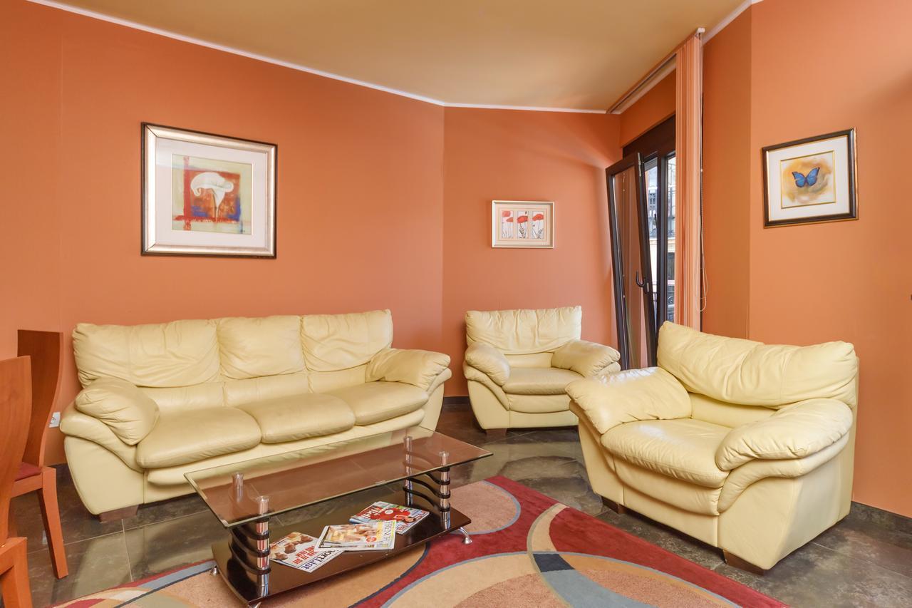 Apartments Coral Kotor Luaran gambar