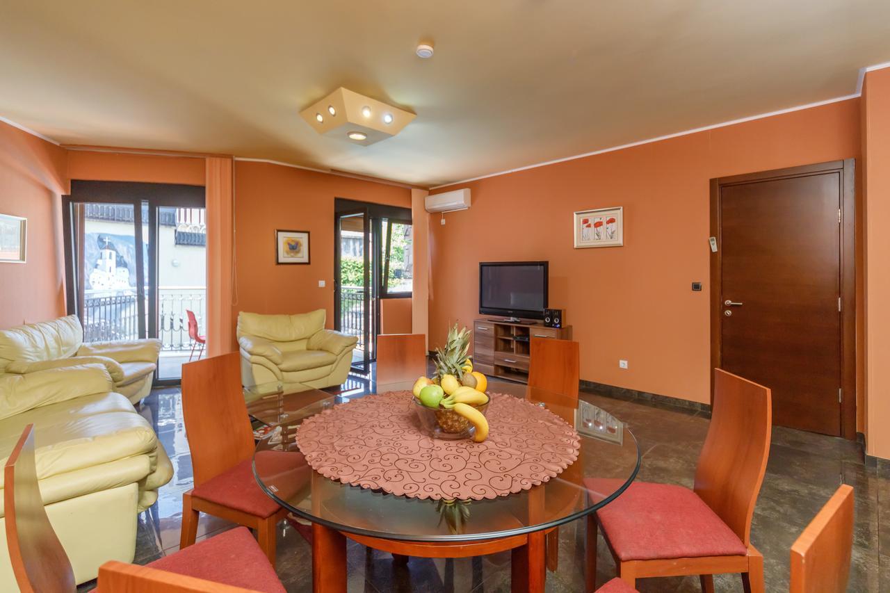 Apartments Coral Kotor Luaran gambar