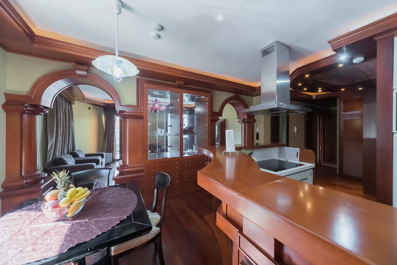 Apartments Coral Kotor Luaran gambar