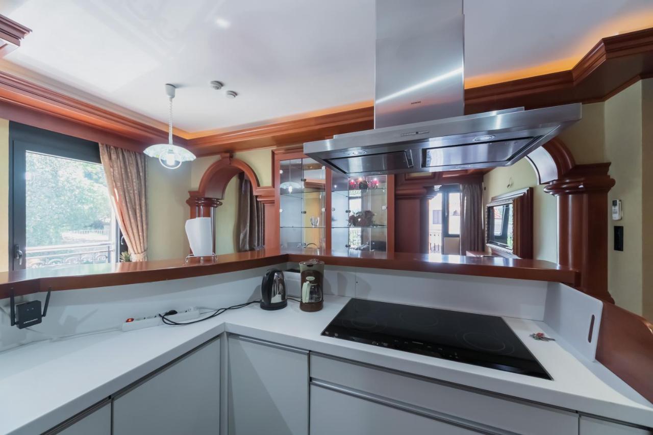 Apartments Coral Kotor Luaran gambar