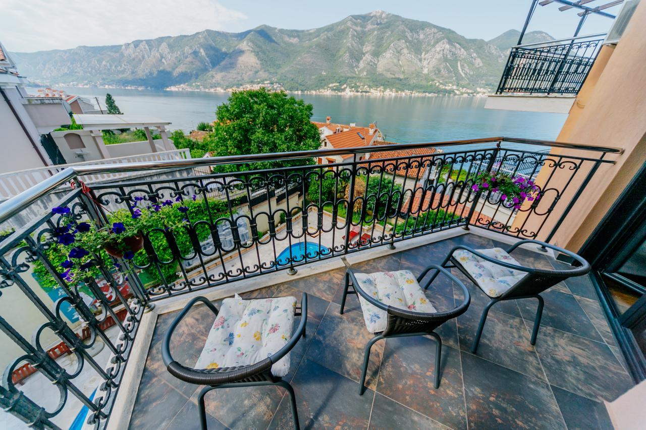 Apartments Coral Kotor Luaran gambar